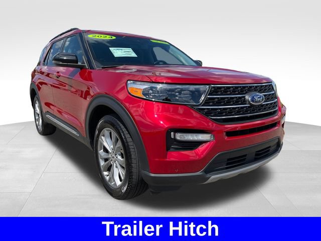 Used 2024 Ford Explorer XLT w/ Equipment Group 202A AWD/4WD image 7