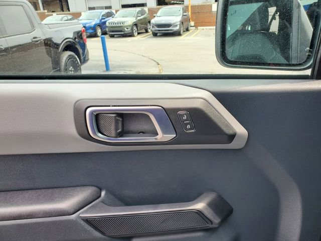 Used 2024 Ford Bronco Big Bend image 8