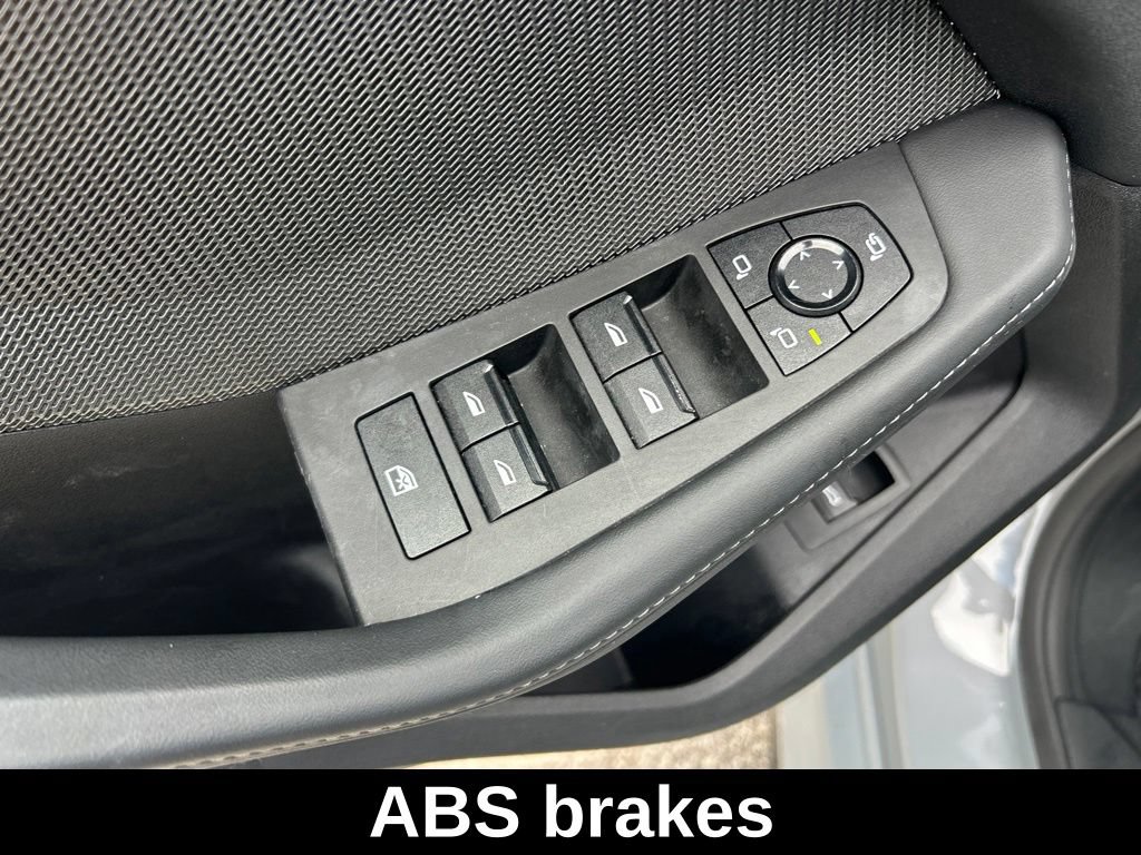 Used 2026 BMW M235i xDrive AWD/4WD image 34