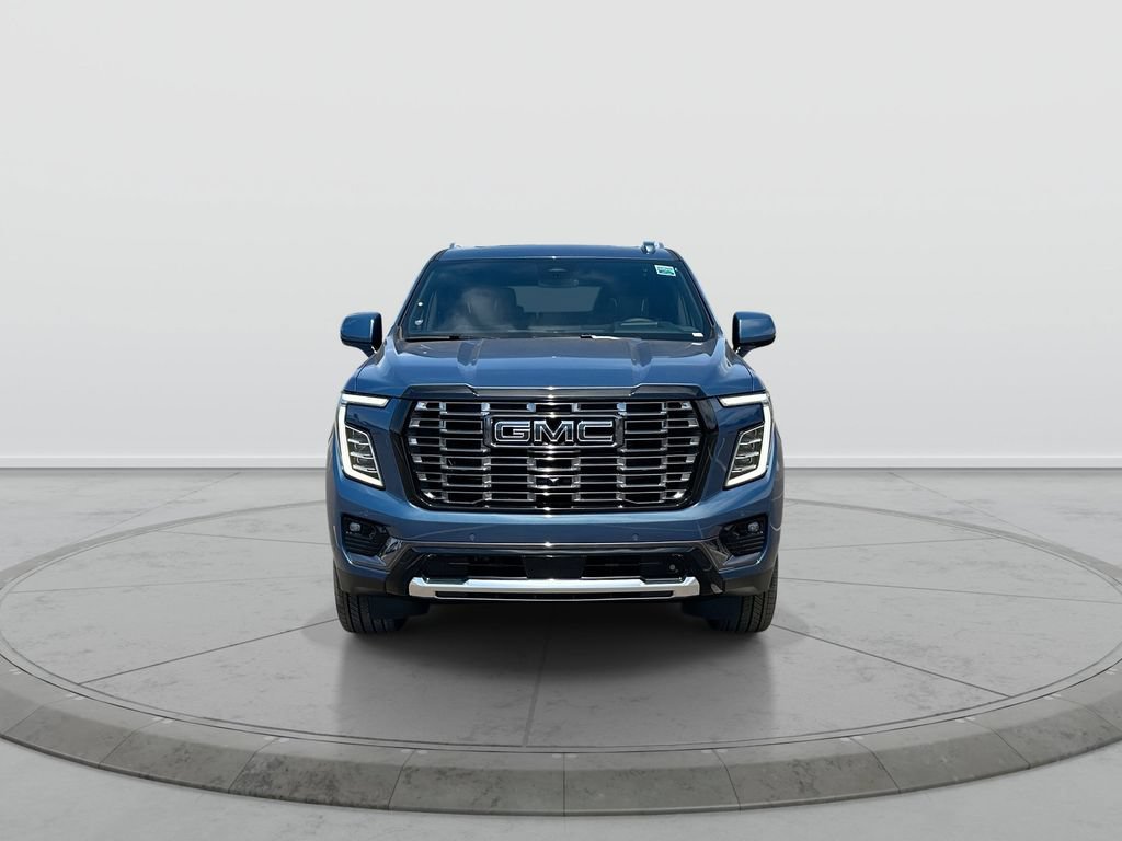 New 2026 GMC Yukon Denali Ultimate AWD/4WD image 3
