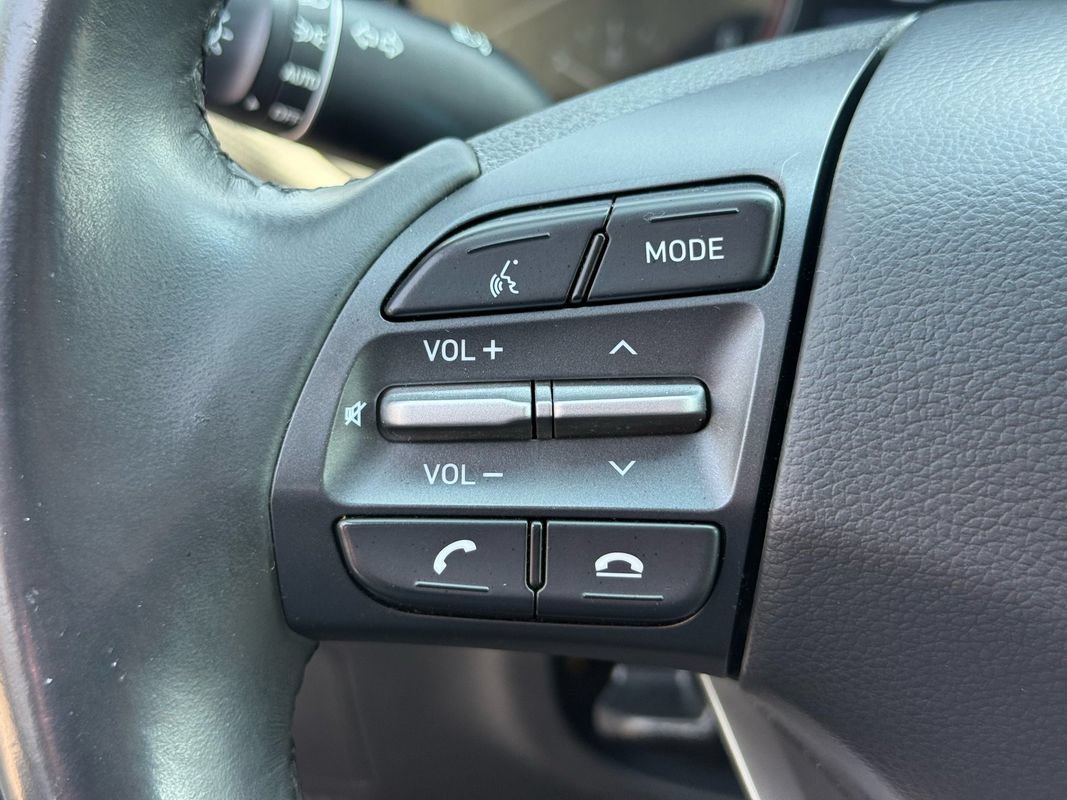 Used 2021 Hyundai Kona SEL FWD image 12