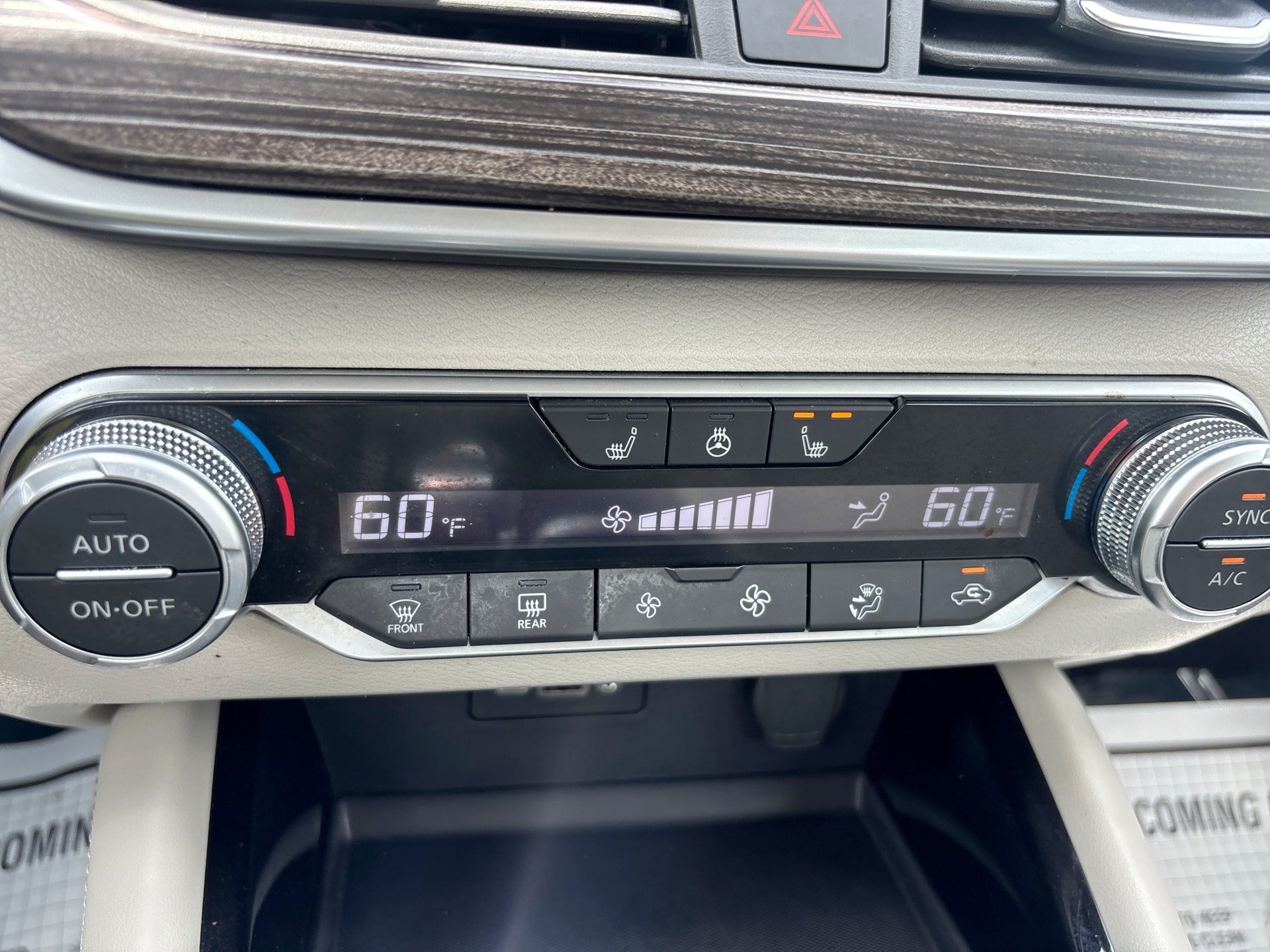 Used 2022 Nissan Altima 2.5 SL AWD/4WD image 17