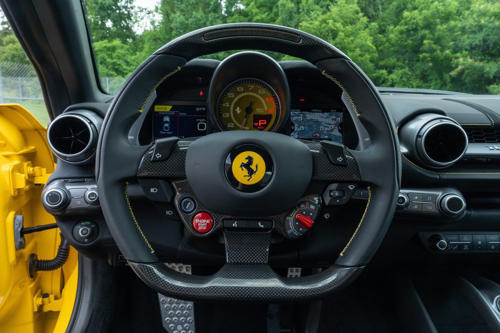 Used 2019 Ferrari 812 Superfast RWD image 36