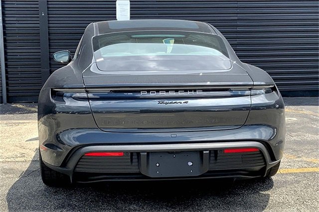 New 2025 Porsche Taycan image 9