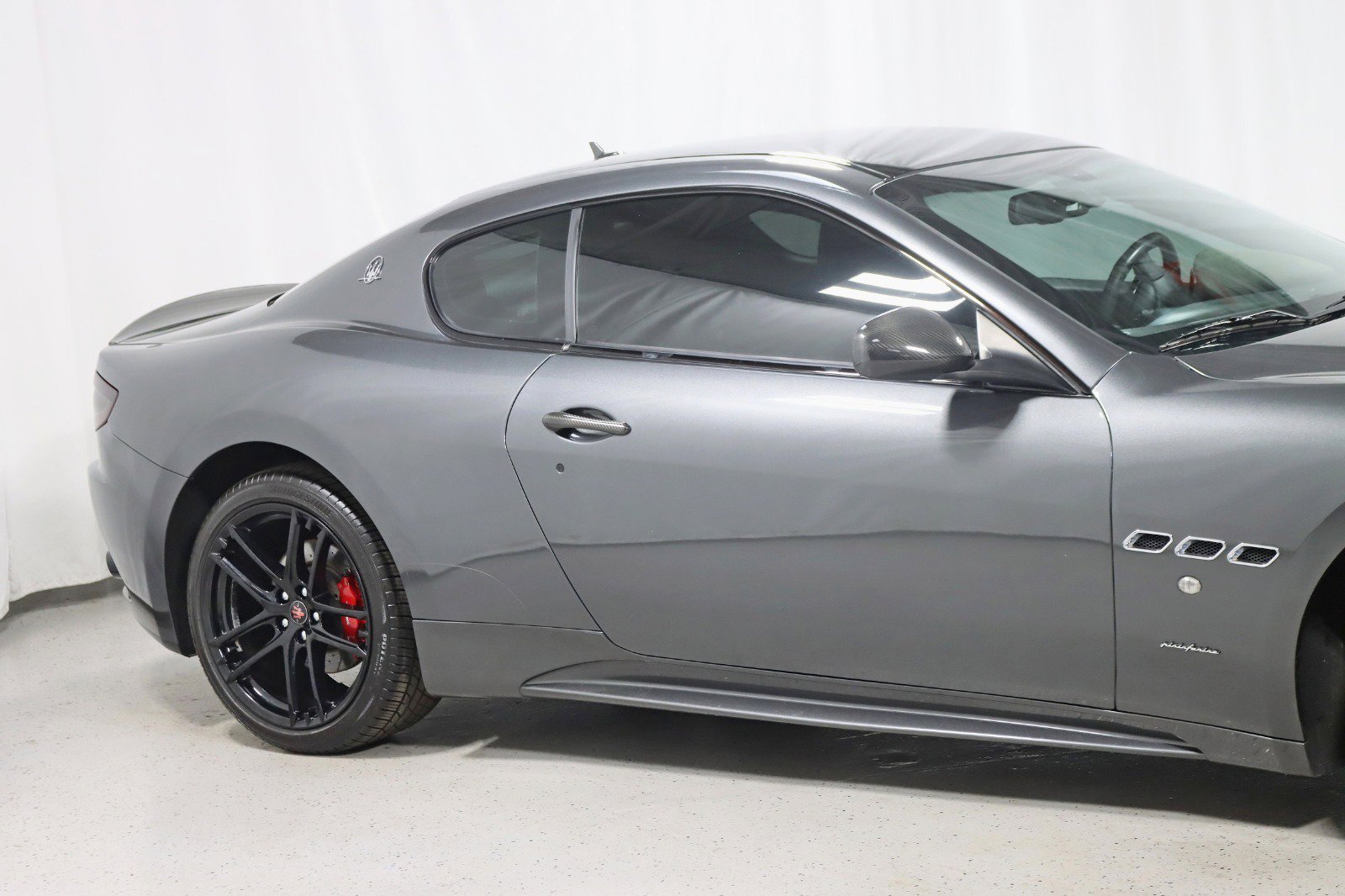 Used 2017 Maserati GranTurismo Sport image 4