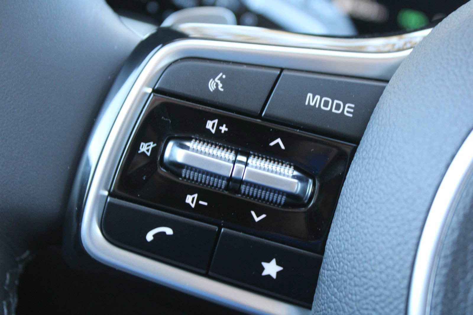 New 2026 Kia Carnival SX Prestige image 34