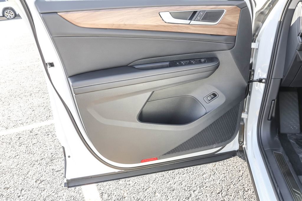New 2026 Volkswagen Atlas SE AWD/4WD image 32