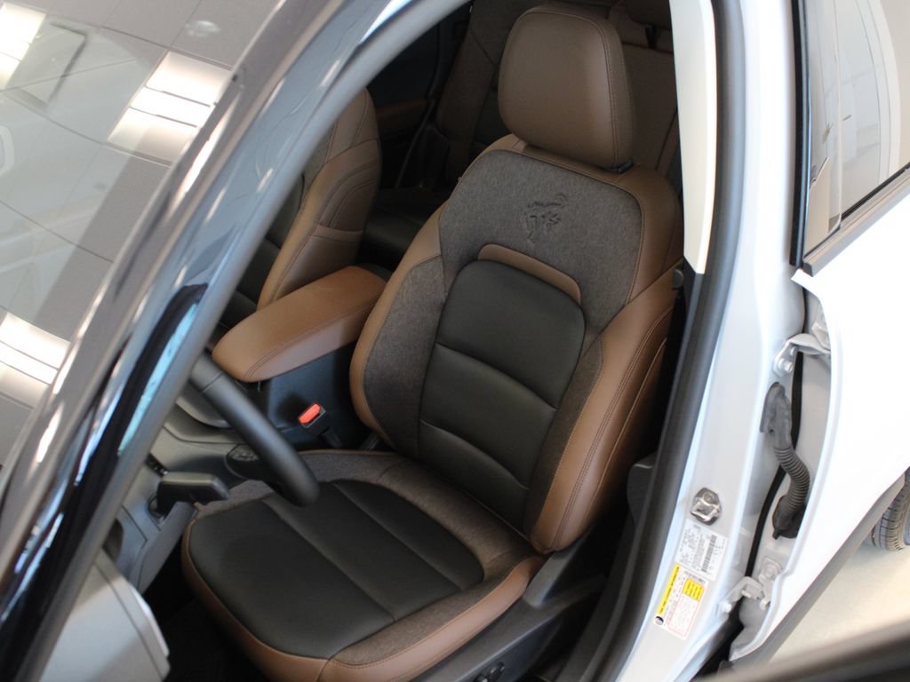 Used 2026 Ford Bronco Sport Outer Banks w/ Outer Banks Tech Package+ AWD/4WD image 14
