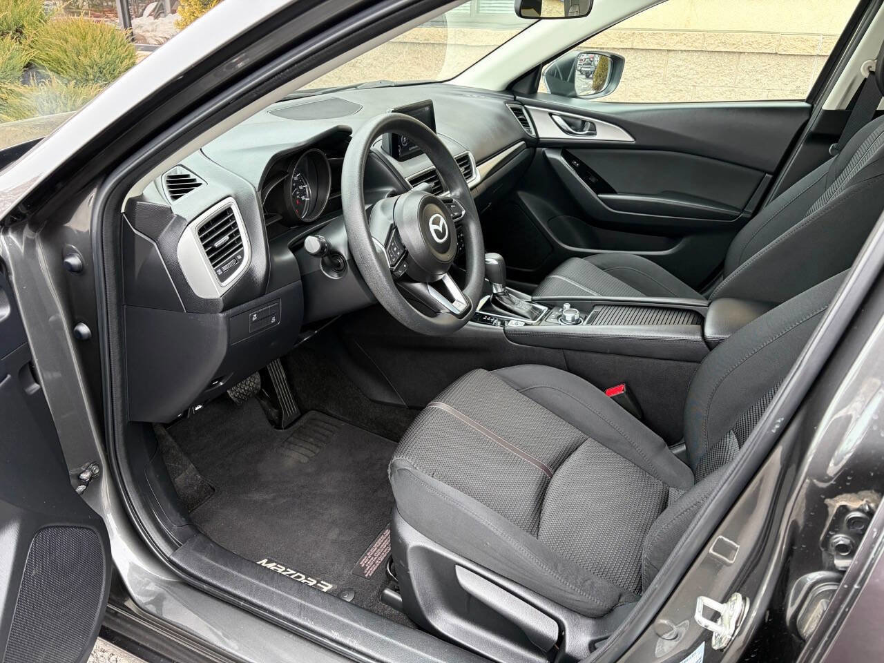 Used 2018 MAZDA MAZDA3 Sport w/ Preferred Equipment Package FWD image 6