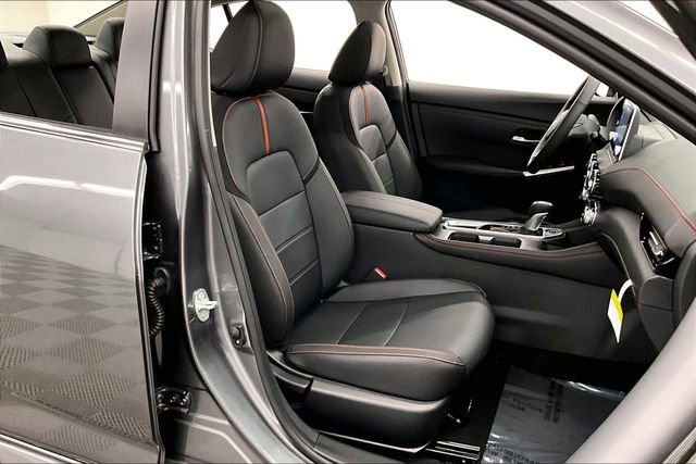 New 2025 Nissan Sentra SR w/ SR Premium Package image 33