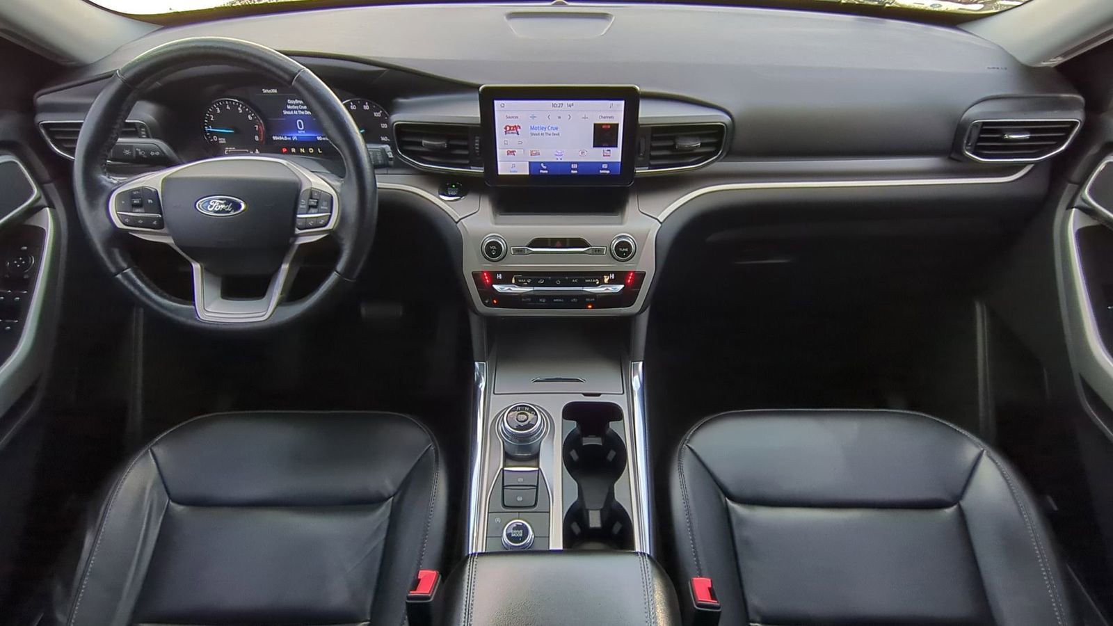 Certified 2021 Ford Explorer XLT w/ Equipment Group 202A image 17