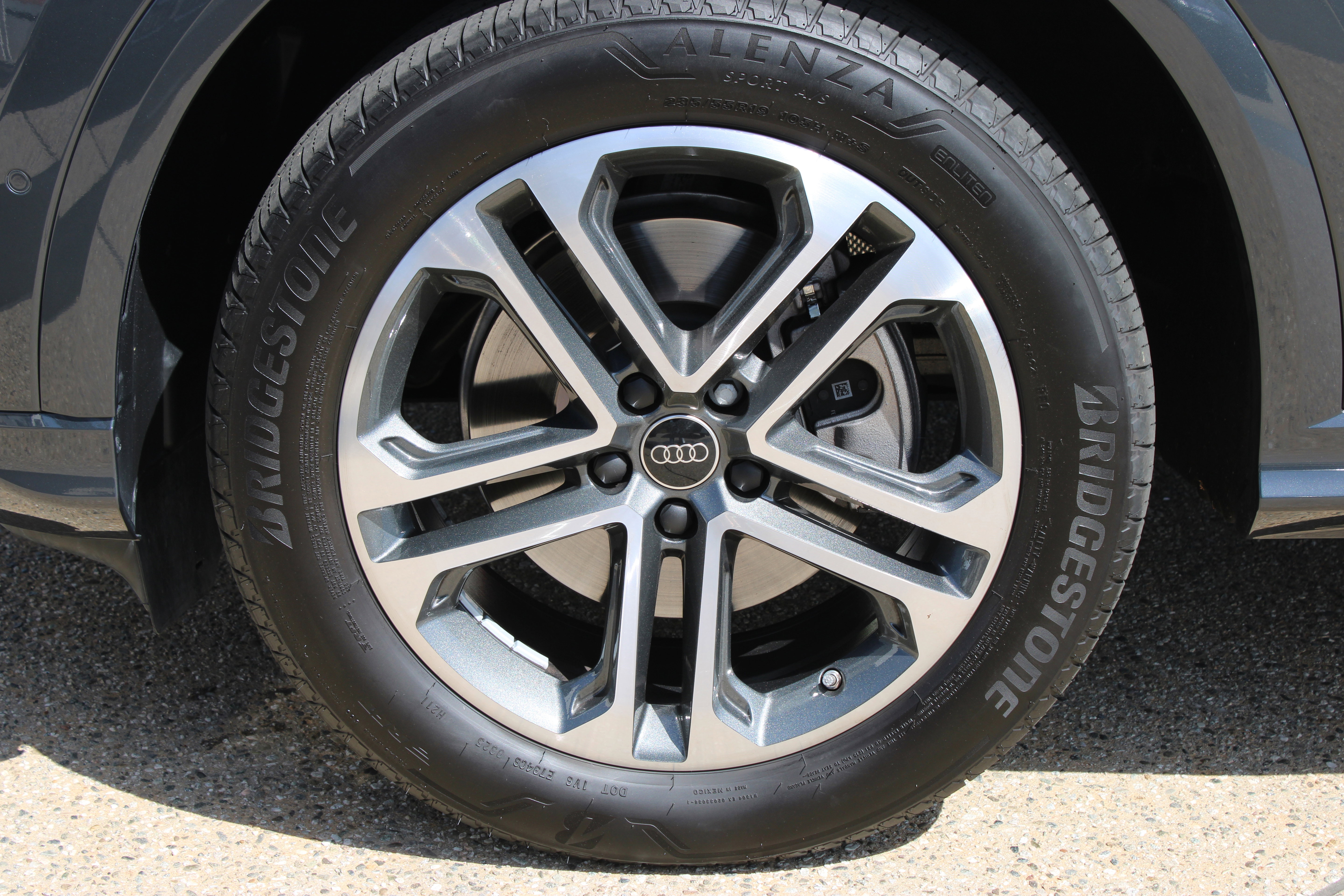 Certified 2025 Audi Q5 Premium w/ Convenience Package image 12