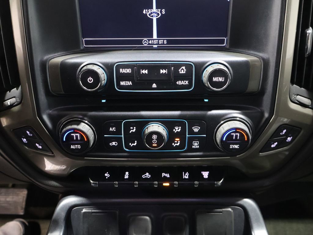 Used 2017 Chevrolet Silverado 2500 High Country w/ Duramax Plus Package image 28