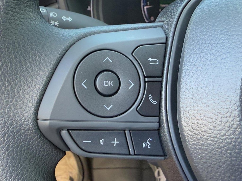 New 2026 Toyota Corolla LE image 13