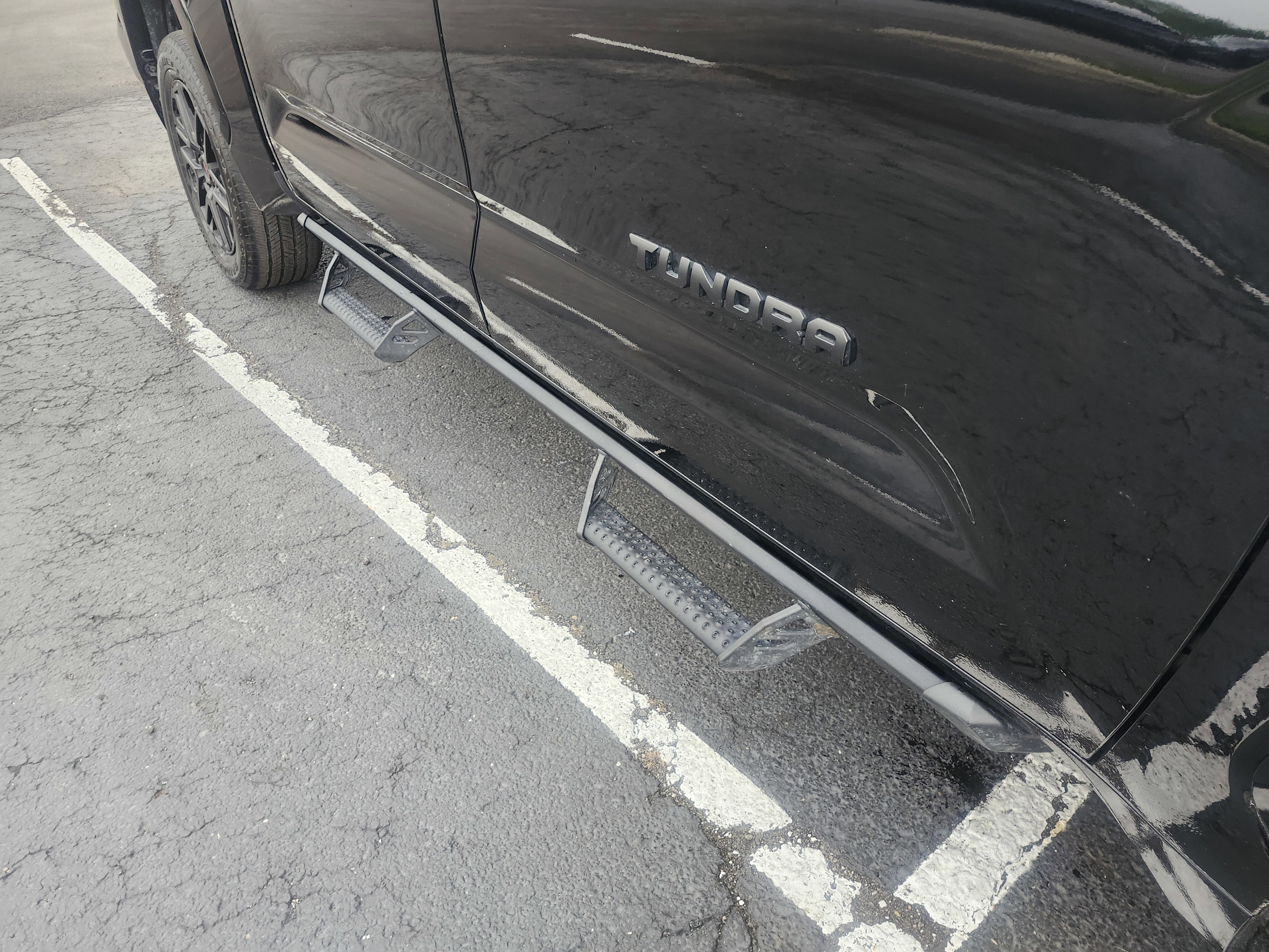 Used 2022 Toyota Tundra SR5 w/ TRD Sport Premium Package AWD/4WD image 15