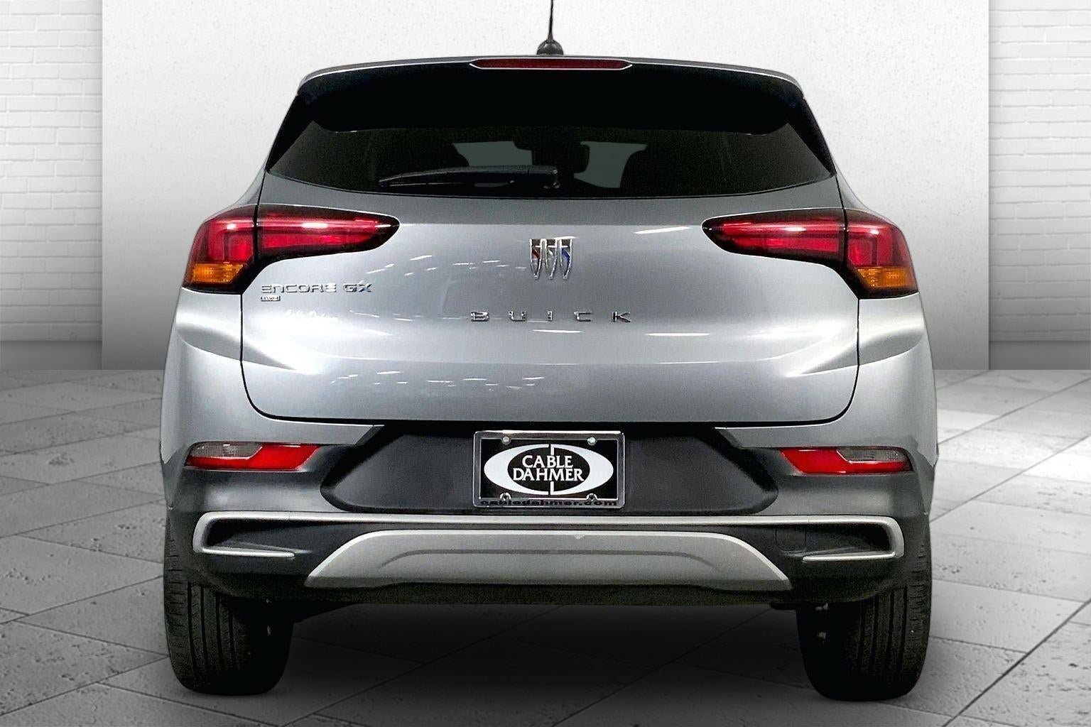 Used 2025 Buick Encore GX Preferred AWD/4WD image 3