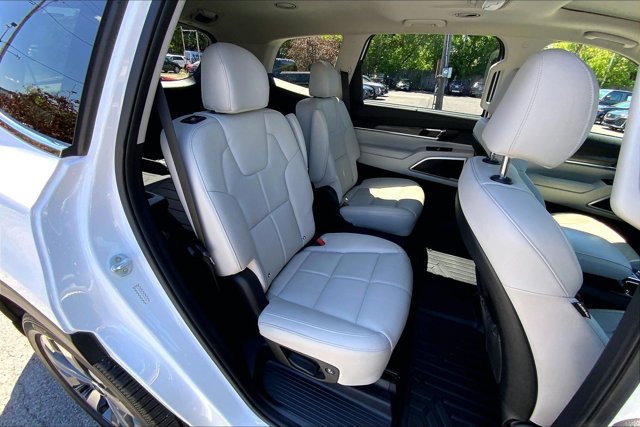 Used 2021 Kia Telluride EX w/ EX Premium Package FWD image 27