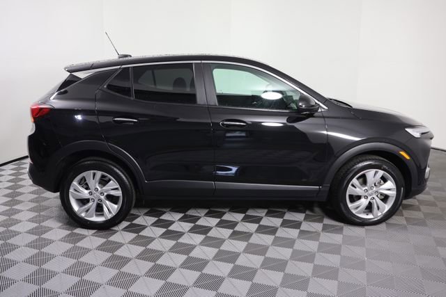 Used 2024 Buick Encore GX Preferred AWD/4WD image 9