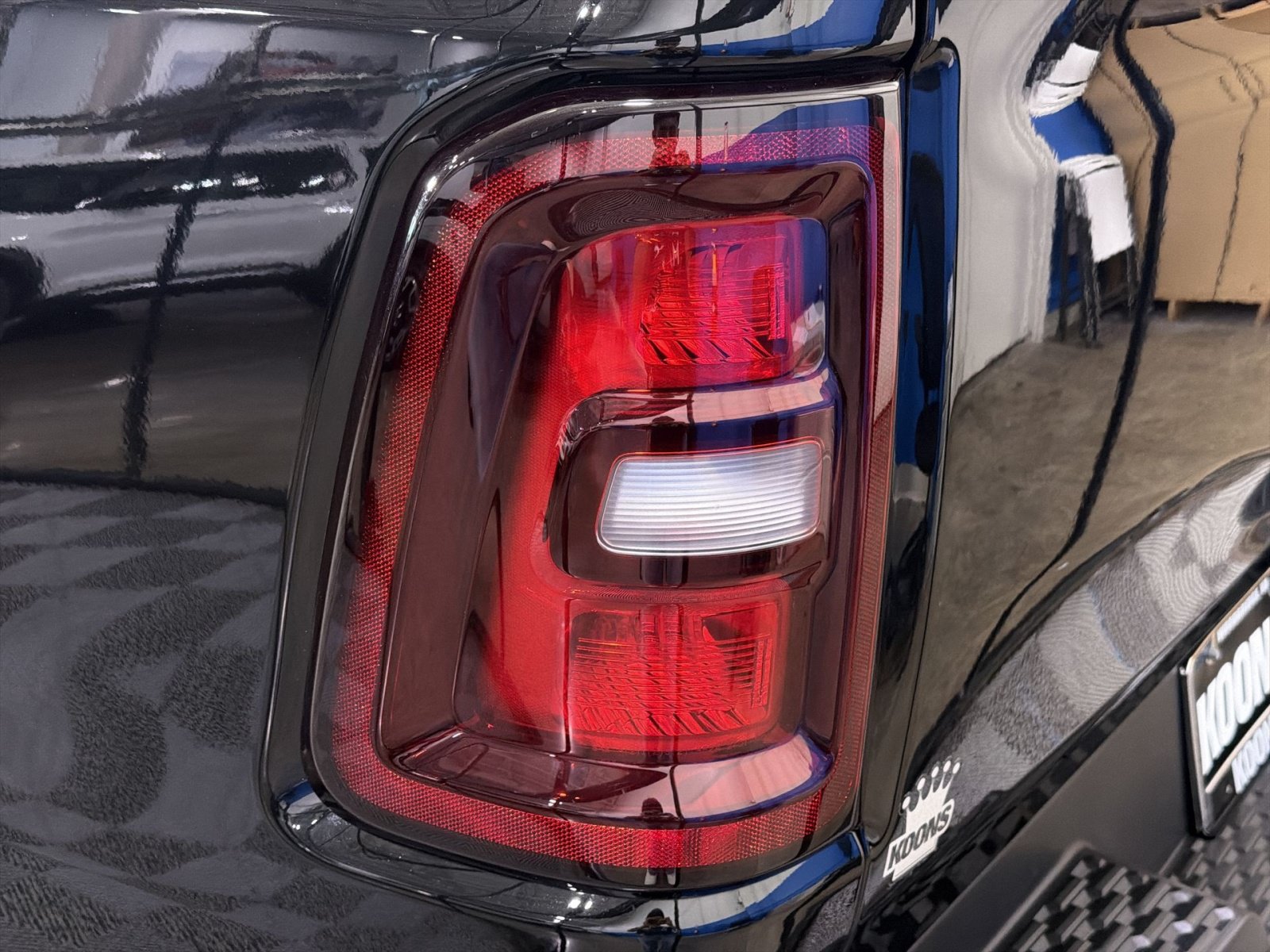 Used 2025 RAM 1500 Tradesman w/ Night Edition AWD/4WD image 18