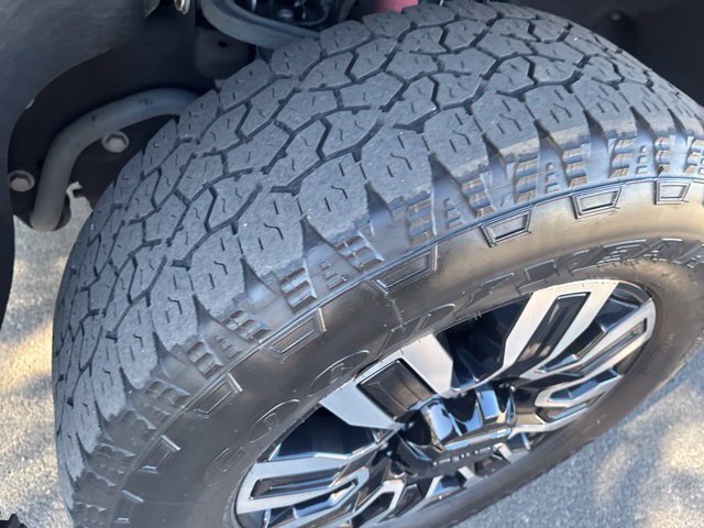 Used 2024 GMC Sierra 3500 Denali Ultimate AWD/4WD image 44