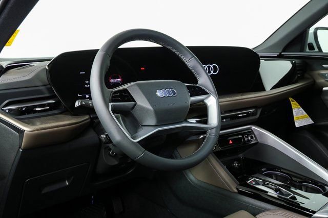 New 2025 Audi Q5 Premium Plus AWD/4WD image 4