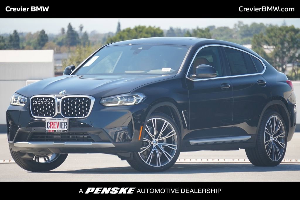 Used 2025 BMW X4 xDrive30i w/ Premium Package AWD/4WD image 1