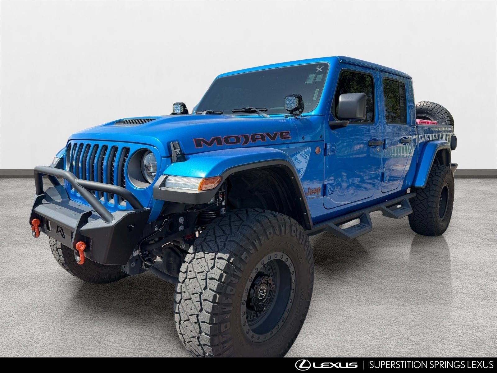 Used 2023 Jeep Gladiator Mojave w/ LED Lighting Group AWD/4WD image 9