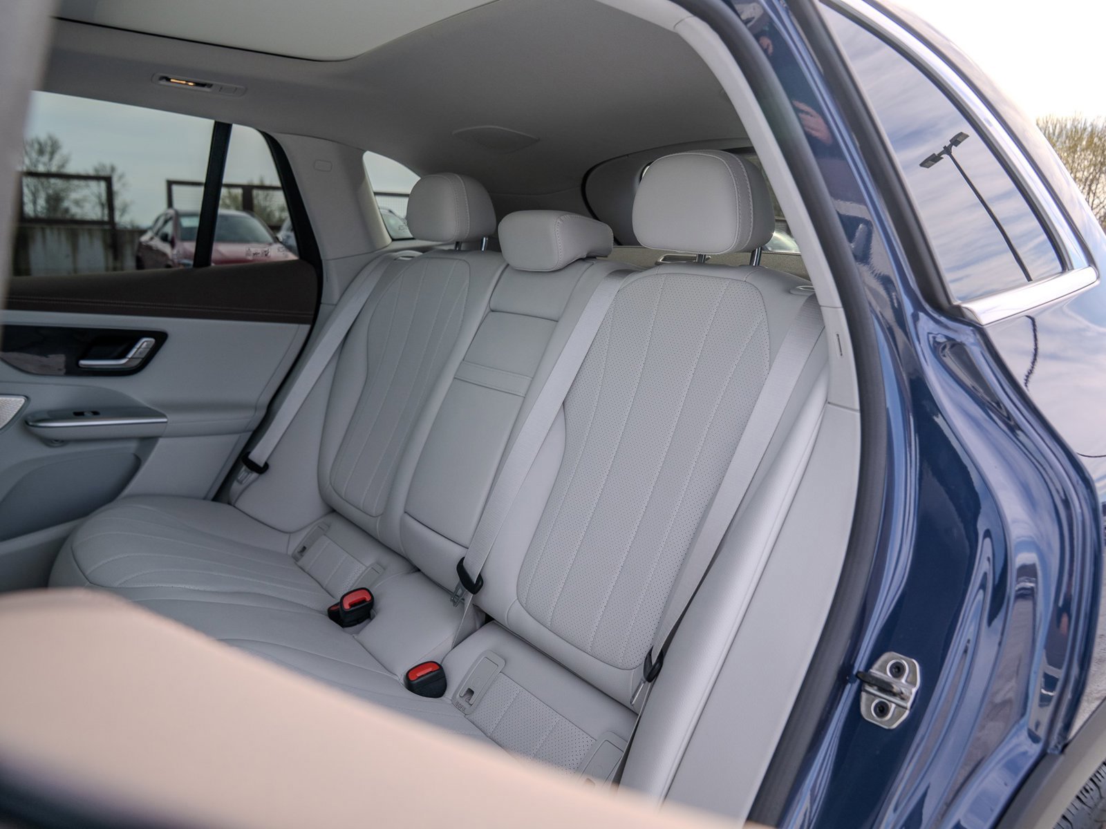 Certified 2023 Mercedes-Benz EQE 350+ 4MATIC SUV image 19