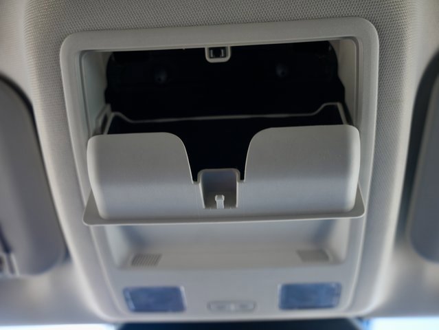 Used 2022 Ford Escape Titanium image 31