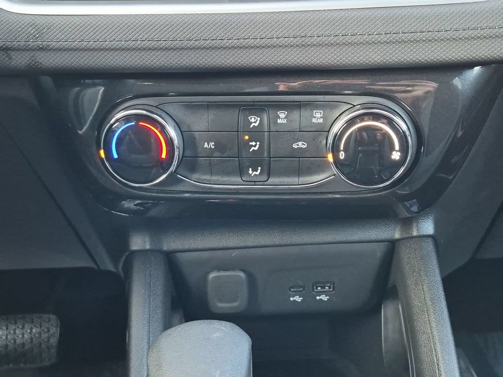 Used 2026 Chevrolet TrailBlazer LT AWD/4WD image 25