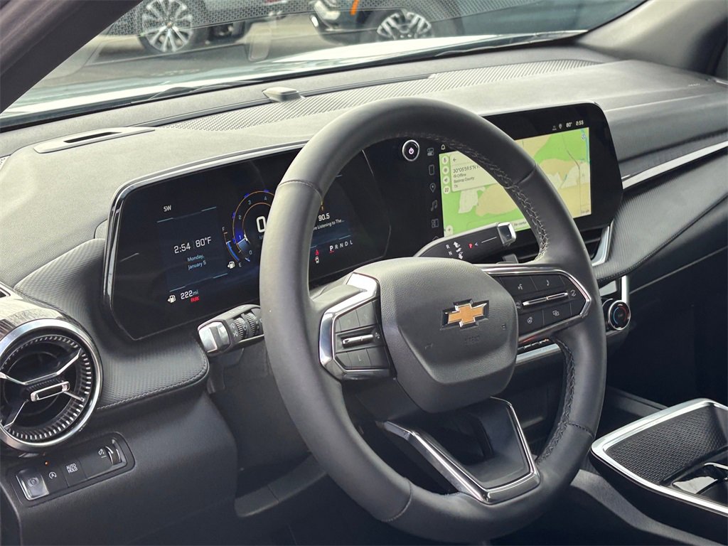 Certified 2025 Chevrolet Equinox LT image 10