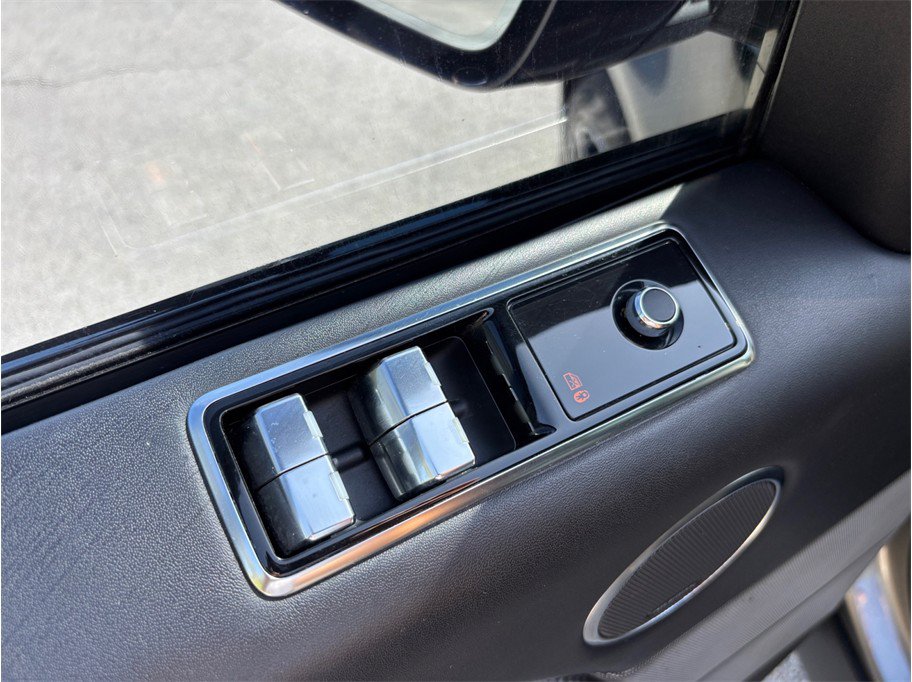 Used 2018 Land Rover Range Rover Sport Supercharged AWD/4WD image 22