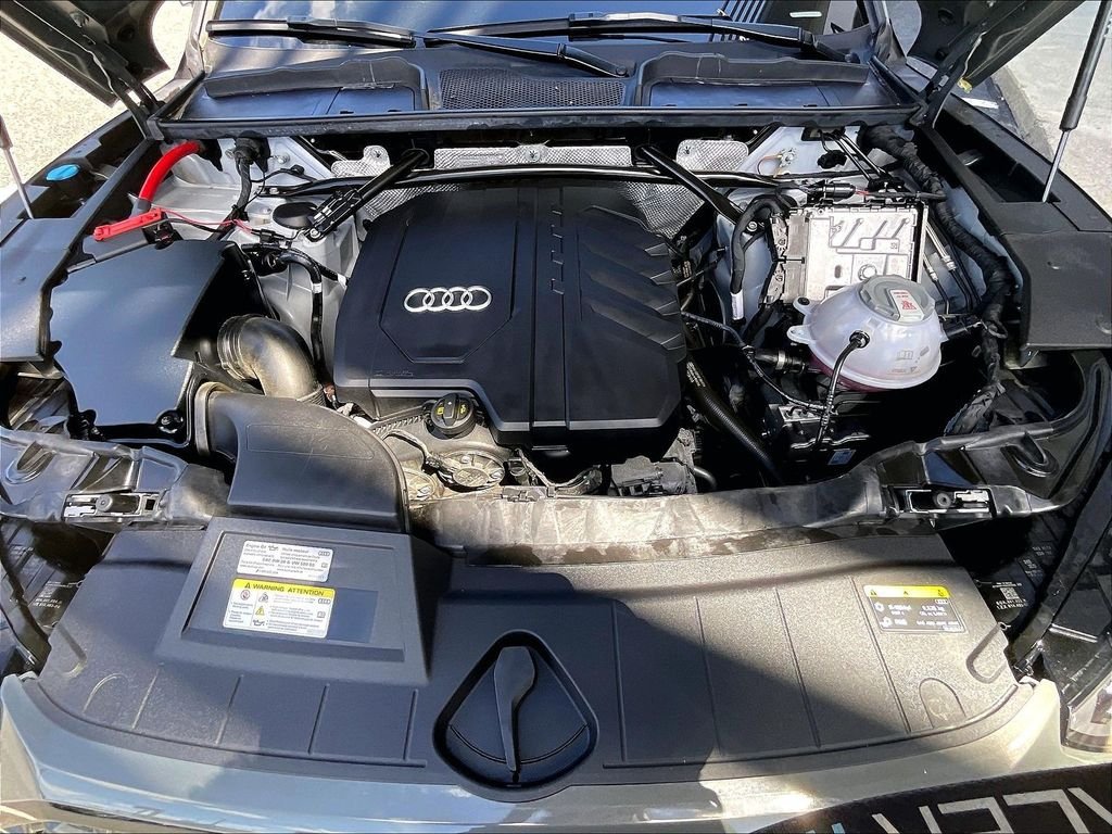 Used 2024 Audi Q5 2.0T Premium Plus w/ Premium Plus Package AWD/4WD image 29