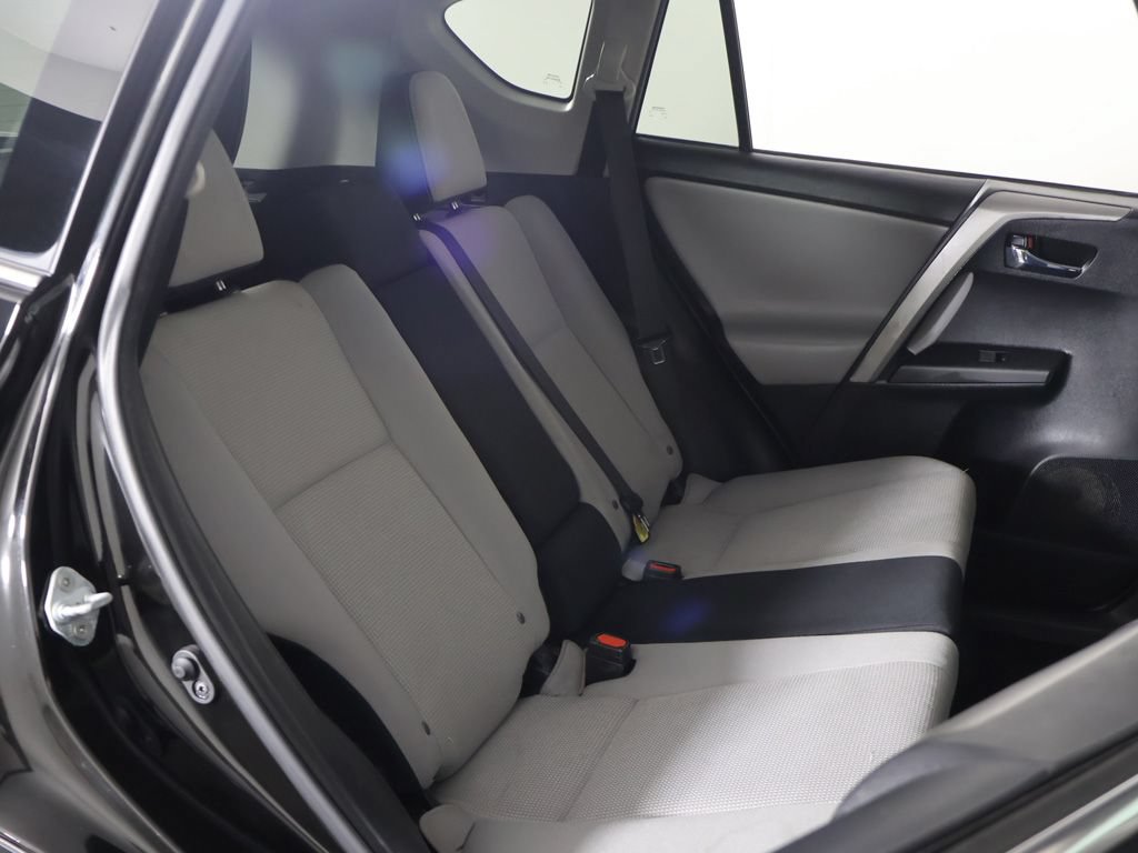 Used 2018 Toyota RAV4 XLE w/ Plus Extra Value Package FWD image 30