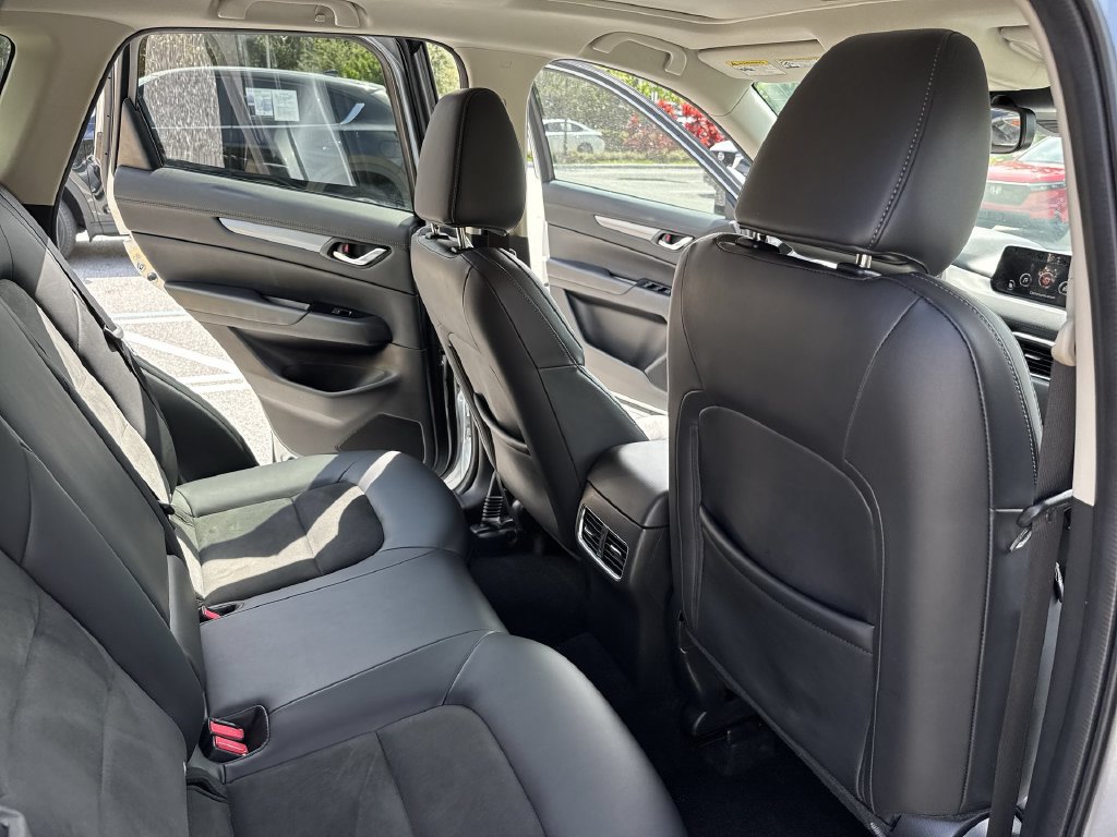 Used 2020 MAZDA CX-5 Touring FWD image 33