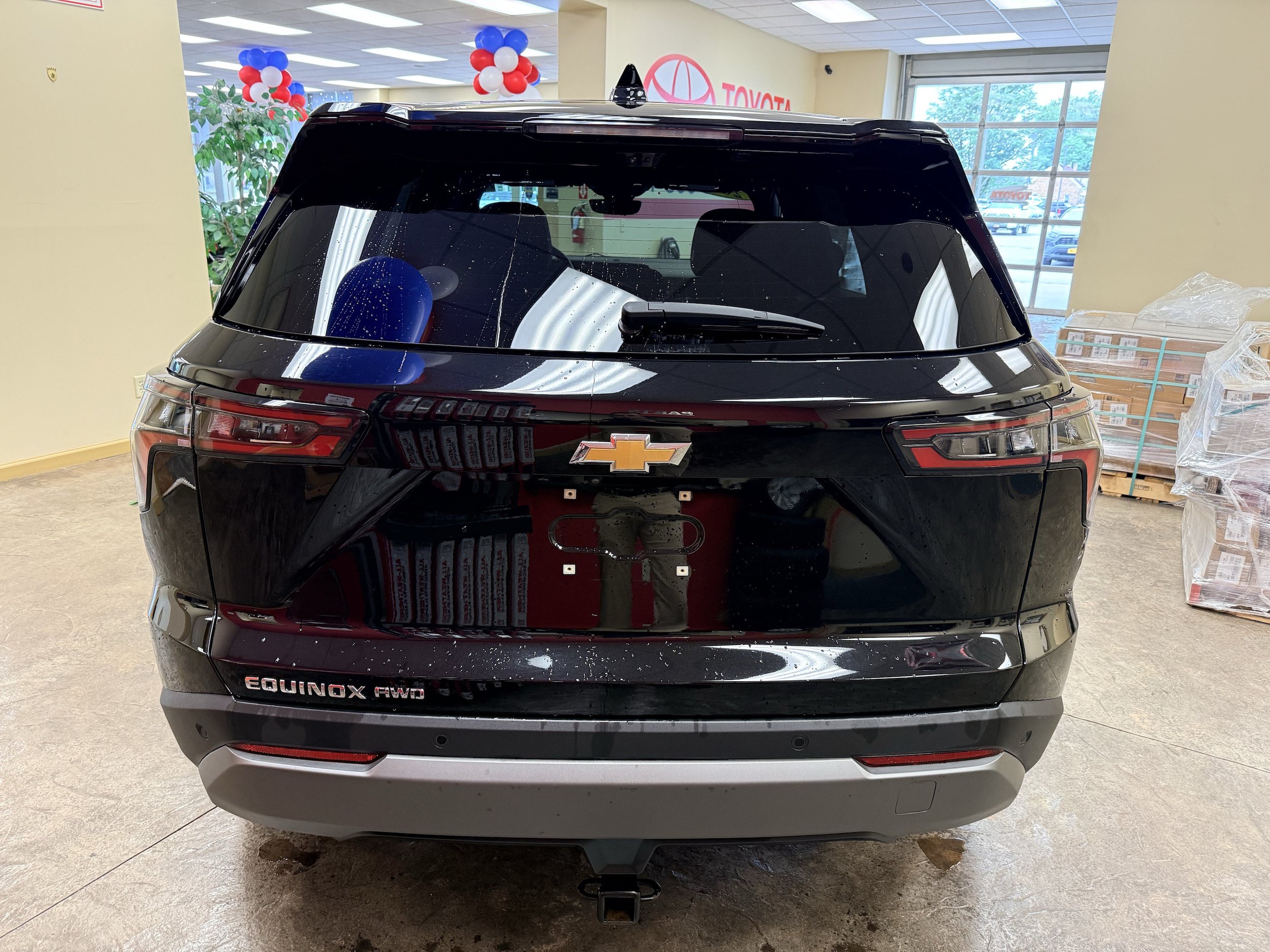 Used 2025 Chevrolet Equinox LT w/ Safety and Technology Package AWD/4WD image 9
