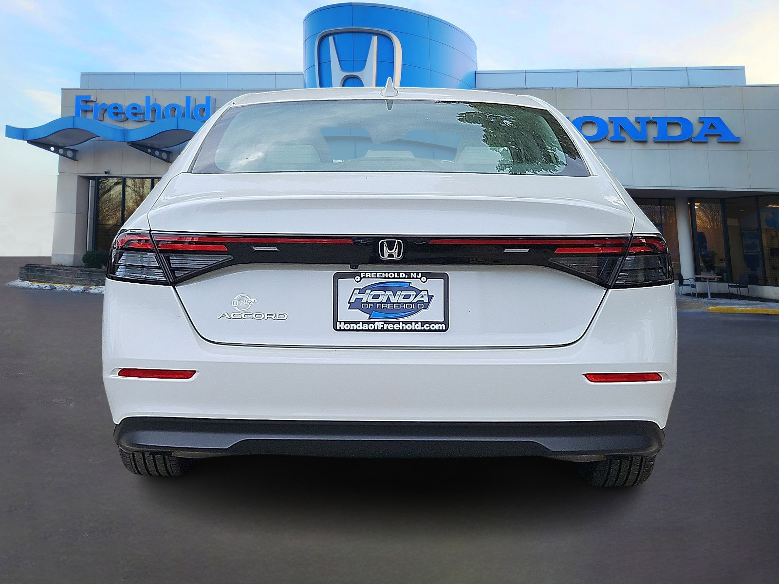 Used 2024 Honda Accord EX image 6