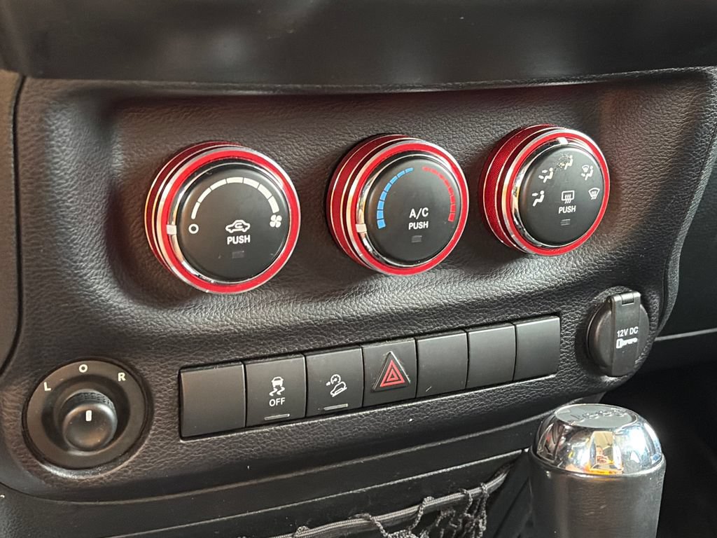 Used 2016 Jeep Wrangler Unlimited Sport w/ Quick Order Package 24S AWD/4WD image 22