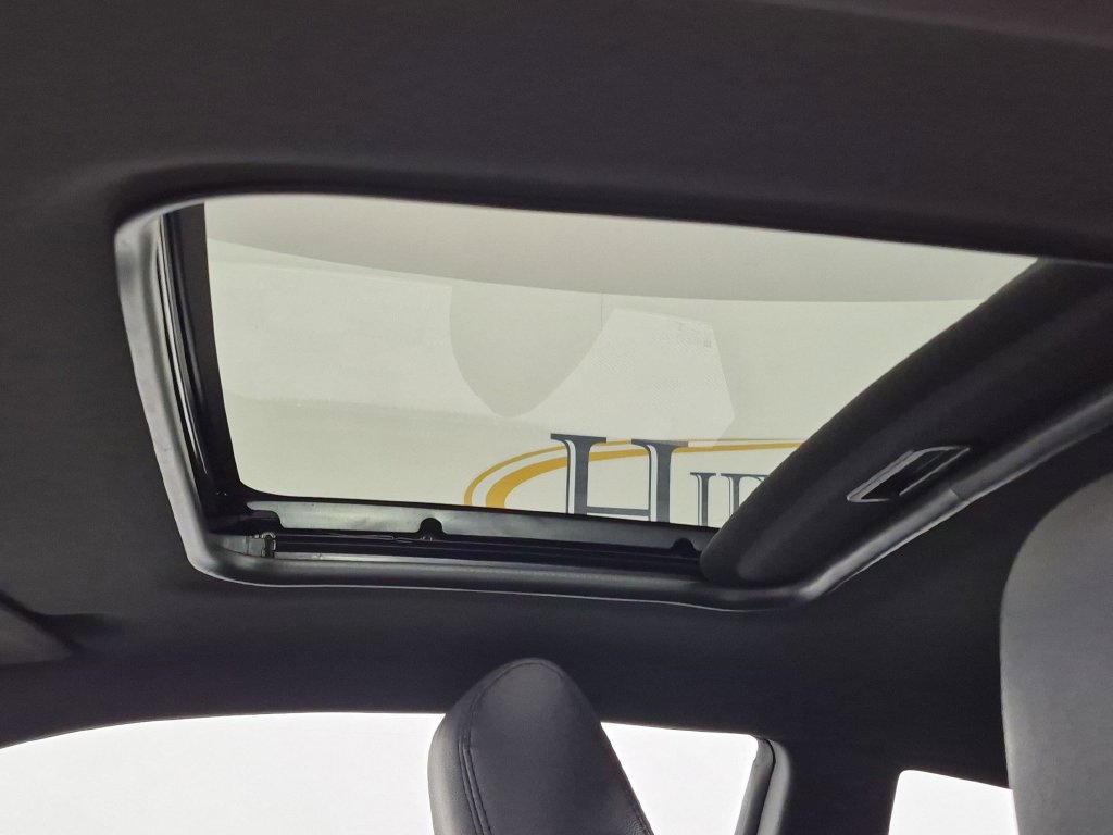 Certified 2018 Chevrolet Camaro SS RWD image 28