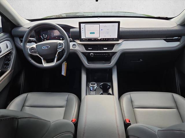 New 2026 Ford Explorer Active RWD image 15