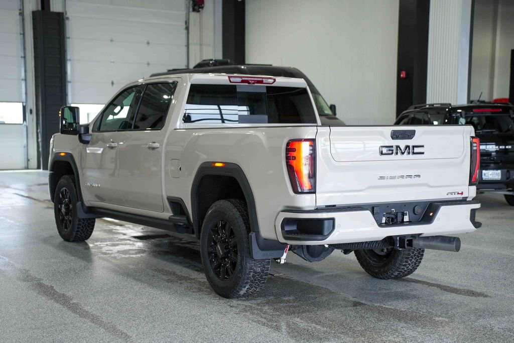 Used 2026 GMC Sierra 2500 AT4 w/ AT4 Premium Plus Package image 7