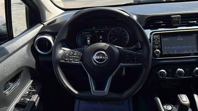 Used 2025 Nissan Versa SV FWD image 22