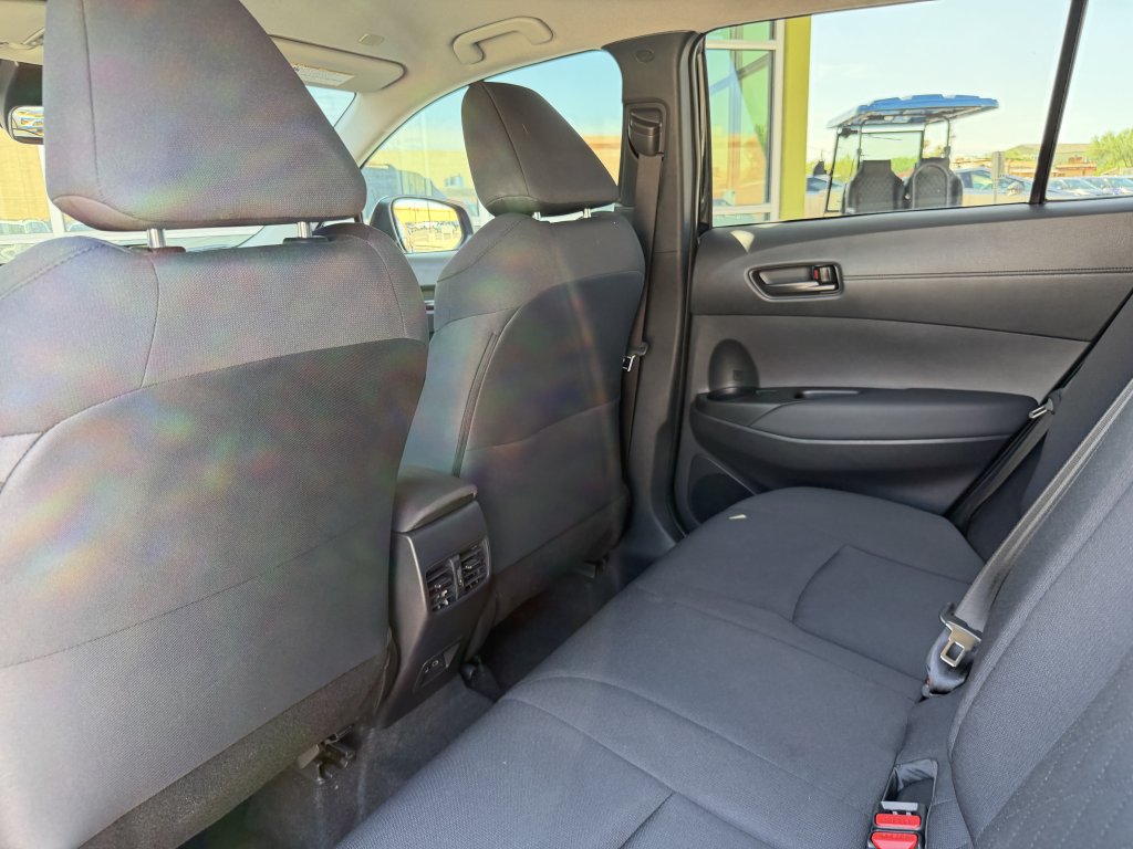 Used 2026 Toyota Corolla Cross LE FWD image 32