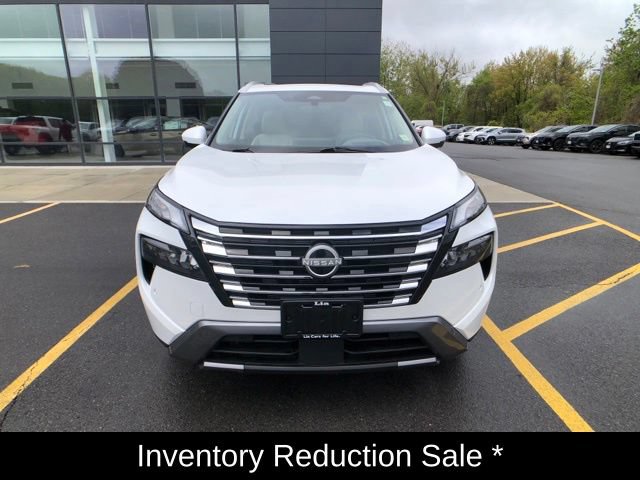Certified 2025 Nissan Rogue SL w/ SL Premium Package AWD/4WD image 10