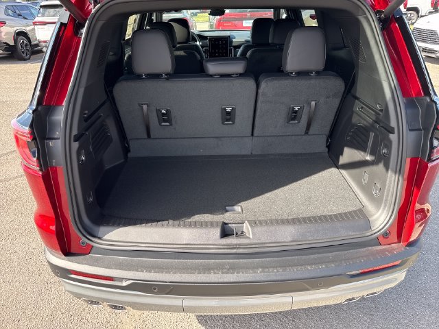 New 2027 GMC Acadia Elevation w/ Elevation Premium Package FWD image 9