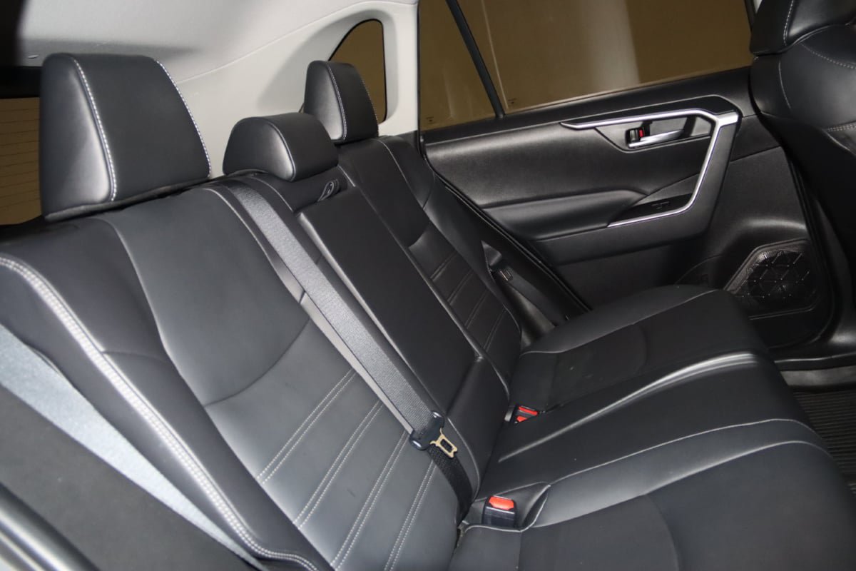 Used 2022 Toyota RAV4 XLE Premium AWD/4WD image 61