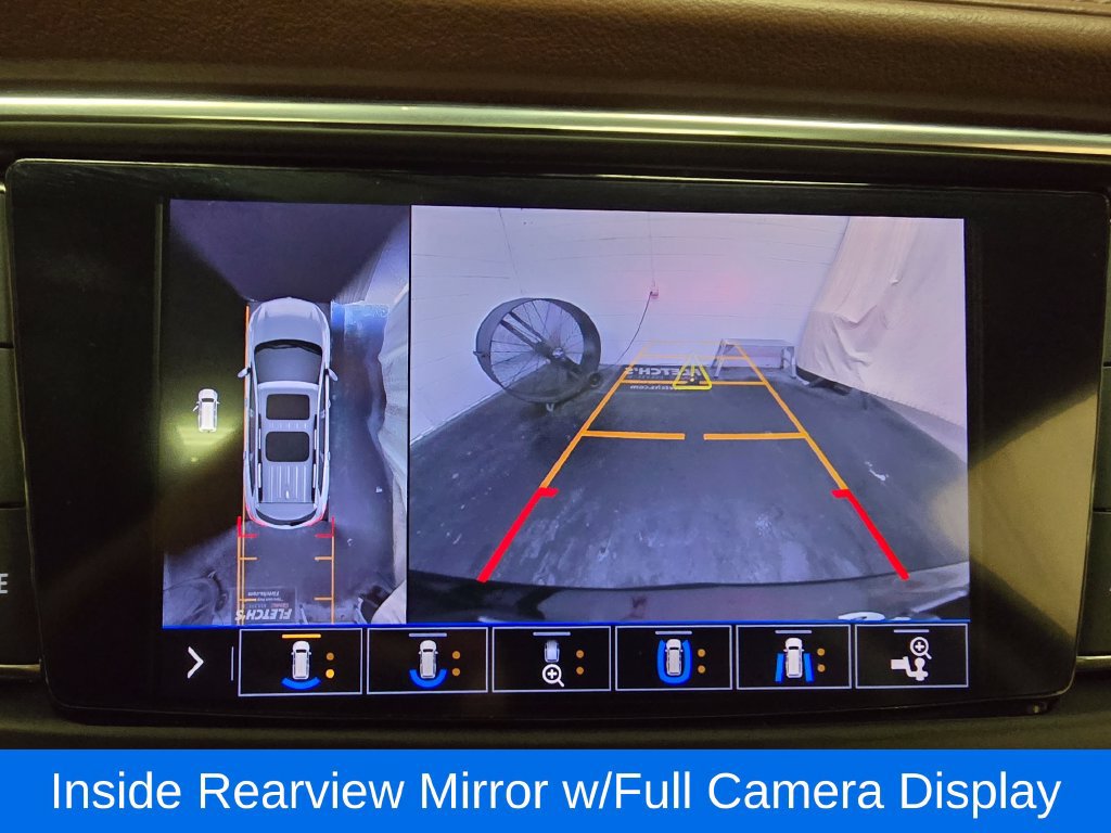 Used 2021 Buick Enclave Avenir w/ Avenir Technology Package AWD/4WD image 22
