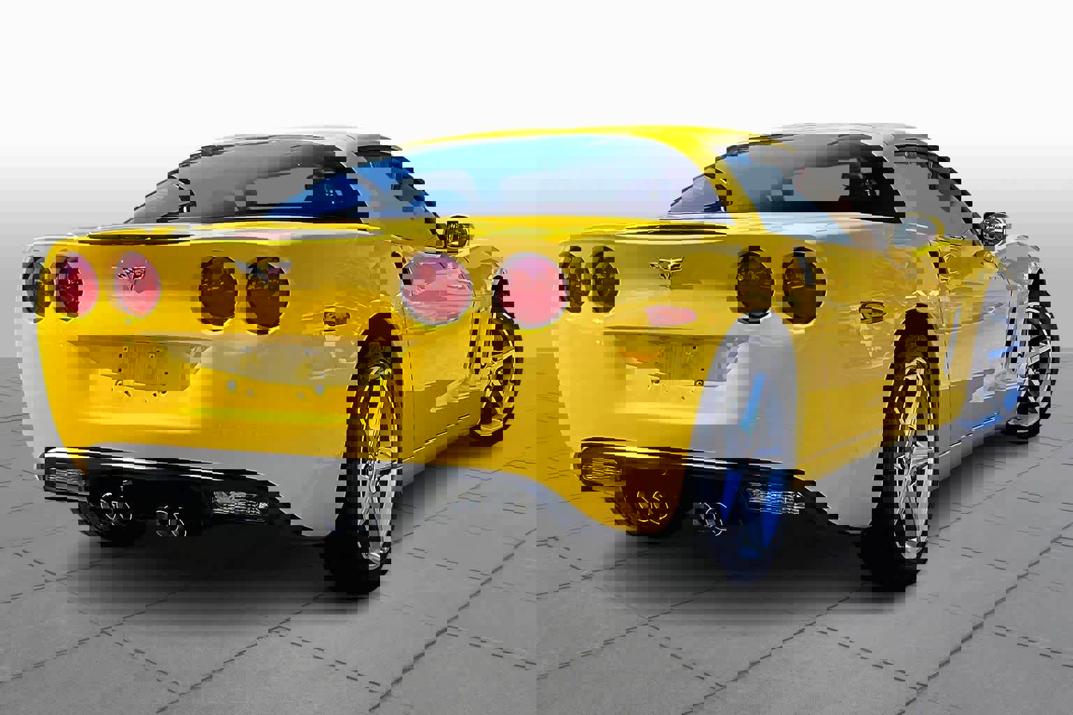 Used 2013 Chevrolet Corvette Coupe image 14