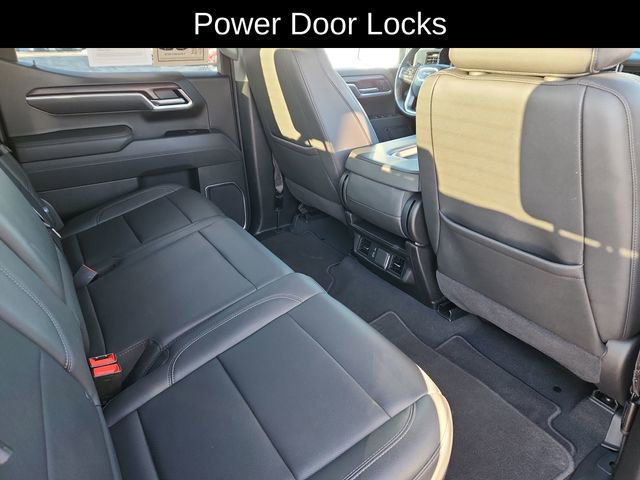 Used 2025 GMC Sierra 1500 SLT image 32