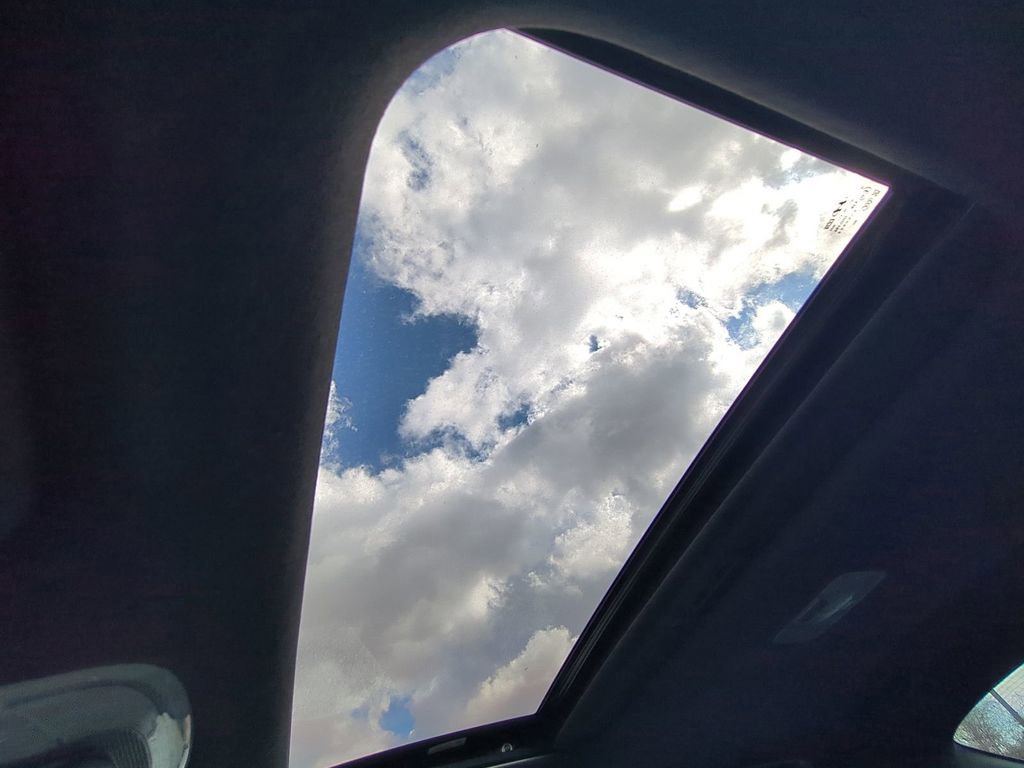 New 2026 Hyundai Elantra Limited image 22